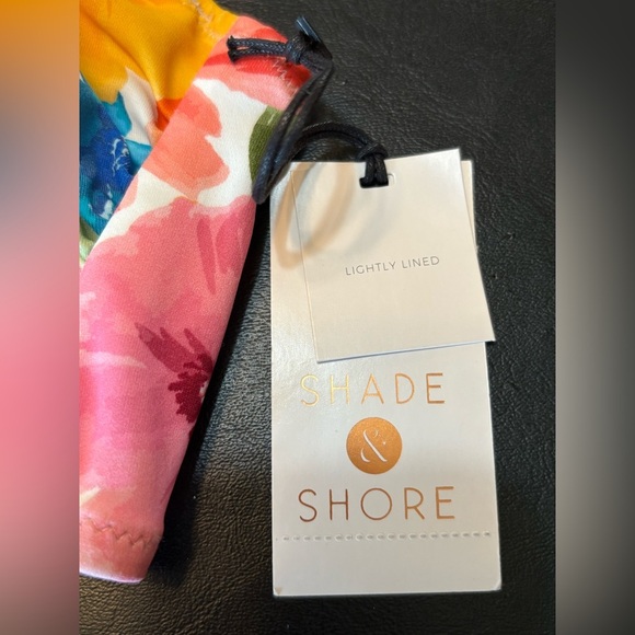 Shade & Shore Colorful Bikini Top with Floral Design size 34B NWT. - Picture 8 of 9